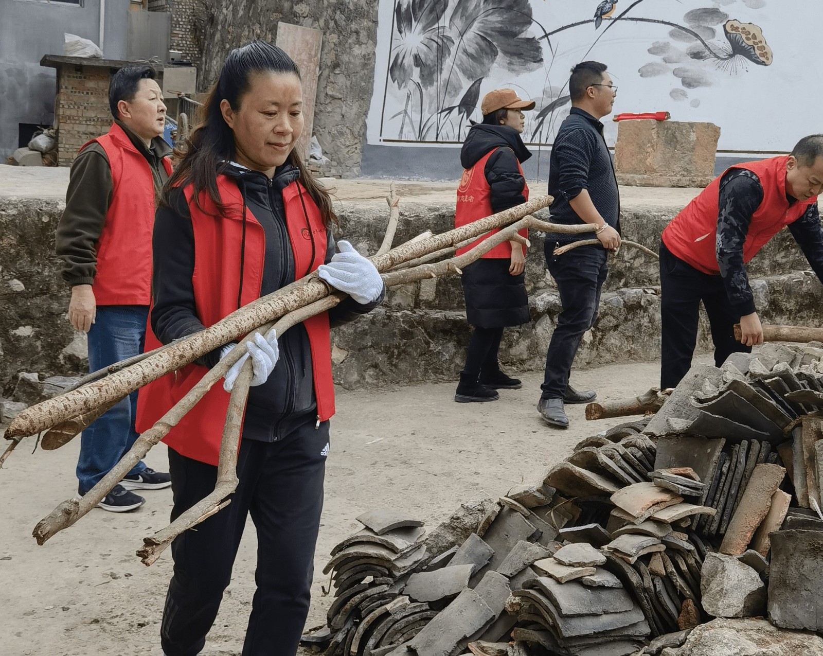 1677574074923827.jpg 图片3压.jpg