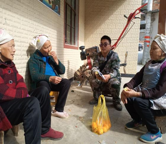 1709793907720778.png 一老一小2.png