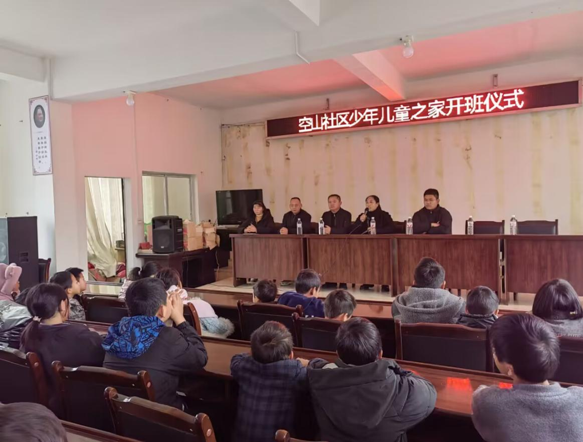 1709794007678329.png 一老一小4.png