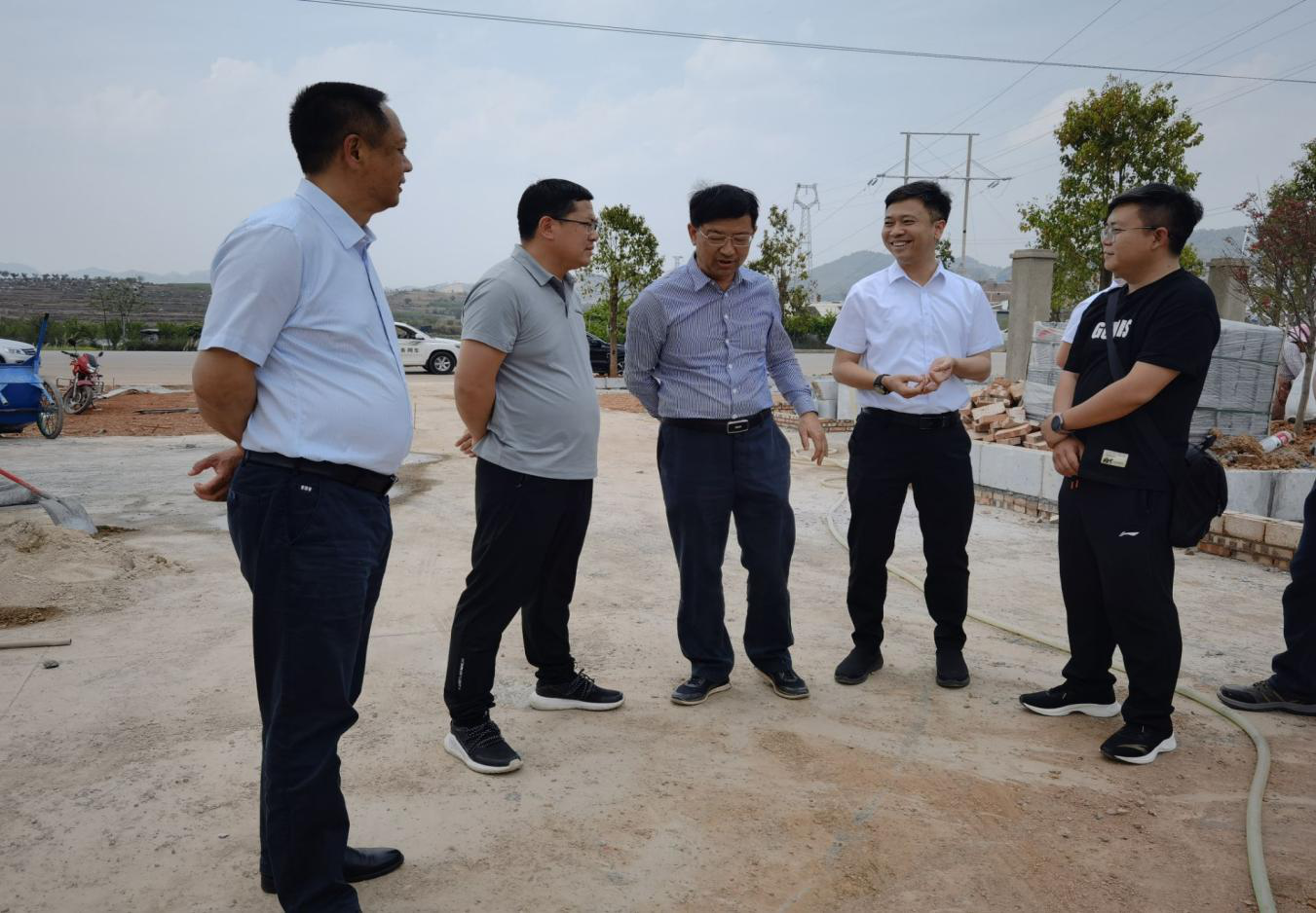 1711614289429433.png 图片3.png